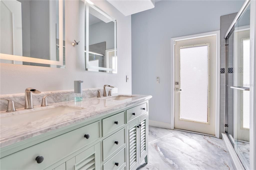 For Sale: $1,230,000 (4 beds, 3 baths, 3241 Square Feet)