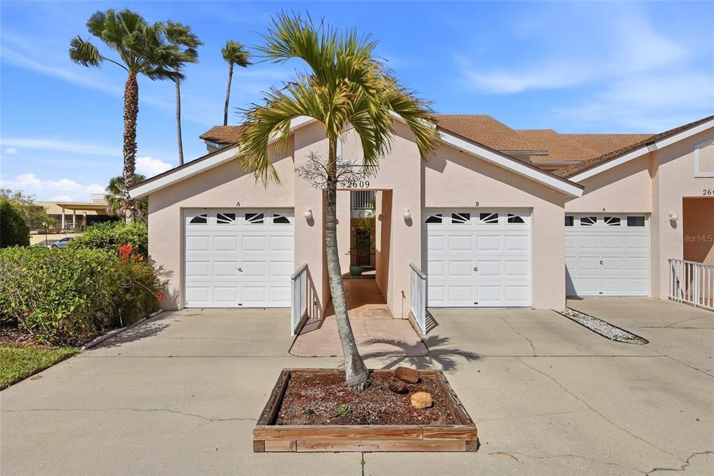 For Sale: $265,000 (3 beds, 2 baths, 1416 Square Feet)