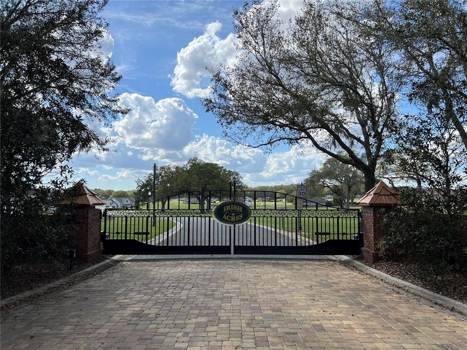 En Venta: $112,000 (0.84 acres)