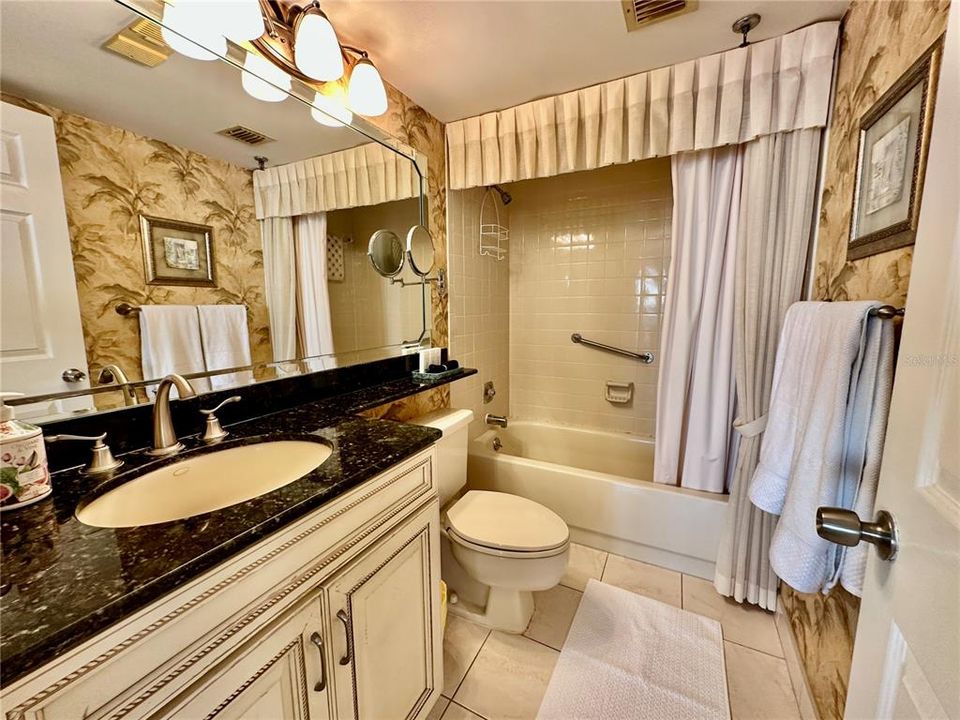 В аренду: $6,500 (2 спален, 2 ванн, 1100 Квадратных фут)