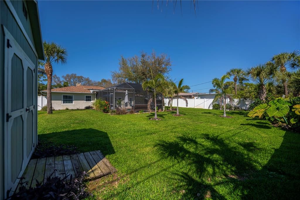 Activo con contrato: $785,000 (2 camas, 2 baños, 1413 Pies cuadrados)
