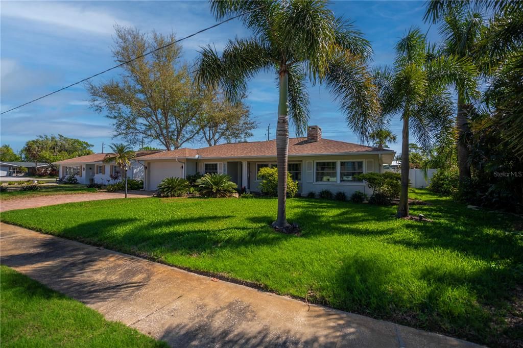 Activo con contrato: $785,000 (2 camas, 2 baños, 1413 Pies cuadrados)