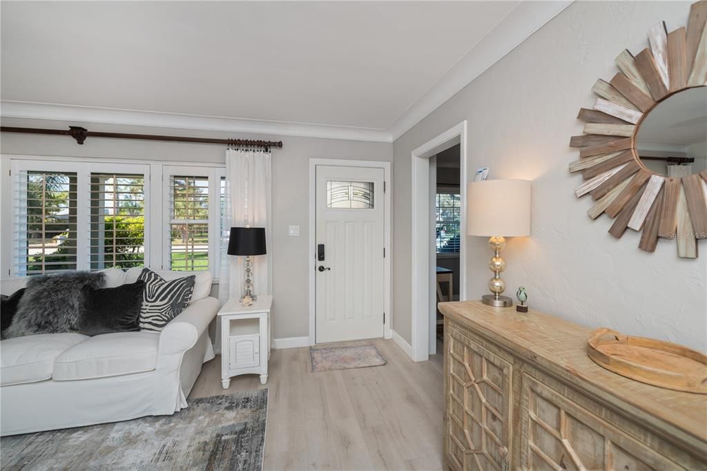Activo con contrato: $785,000 (2 camas, 2 baños, 1413 Pies cuadrados)