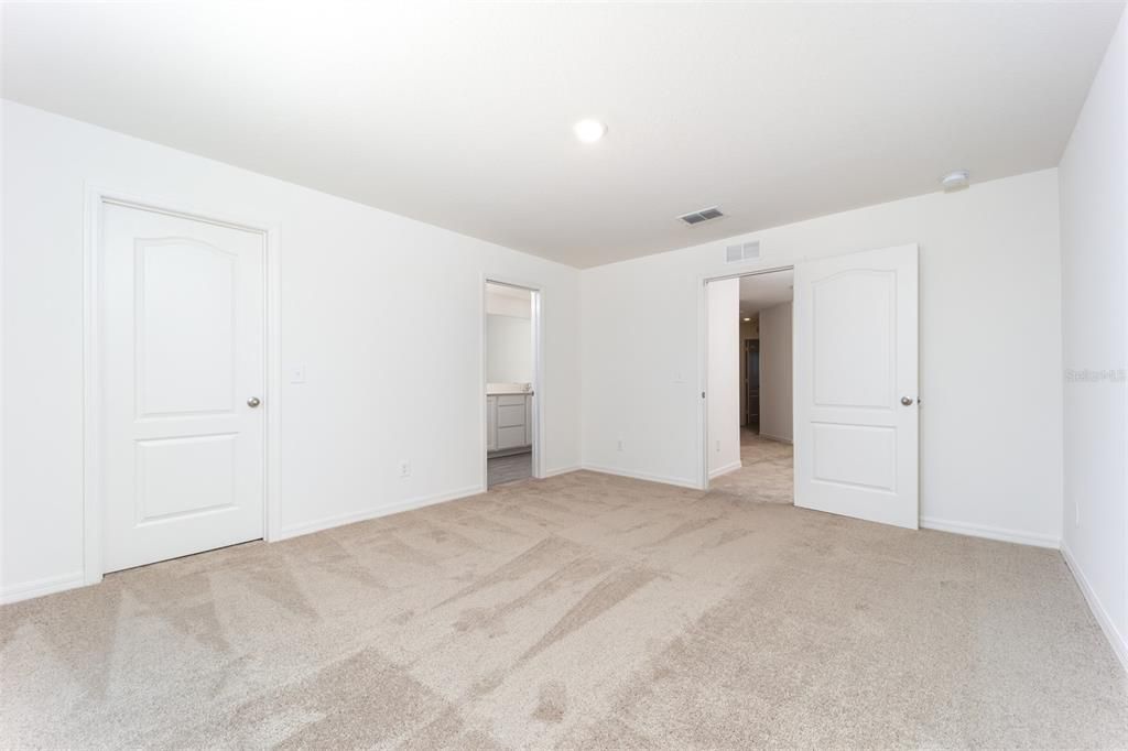 En Venta: $235,900 (3 camas, 2 baños, 1731 Pies cuadrados)