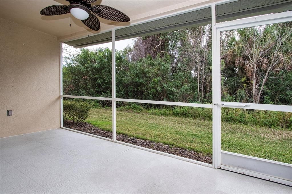Active With Contract: $239,000 (2 beds, 2 baths, 1320 Square Feet)