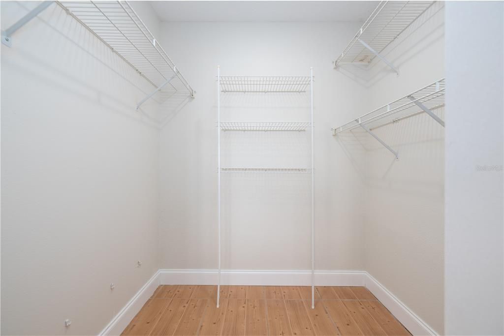 На продажу: $799,000 (3 спален, 2 ванн, 2216 Квадратных фут)