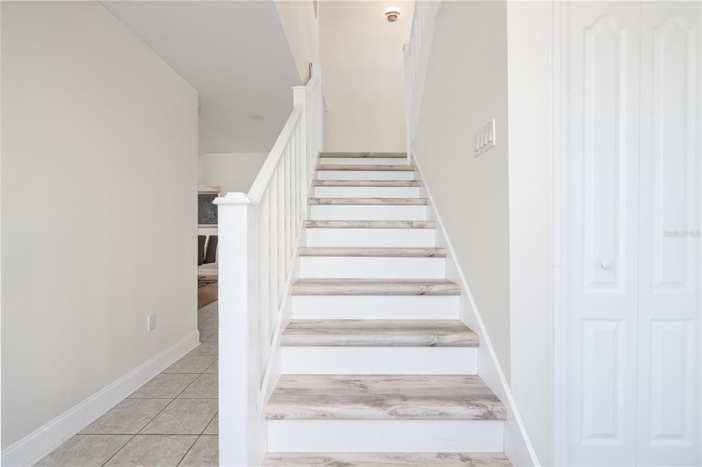 На продажу: $799,000 (3 спален, 2 ванн, 2216 Квадратных фут)