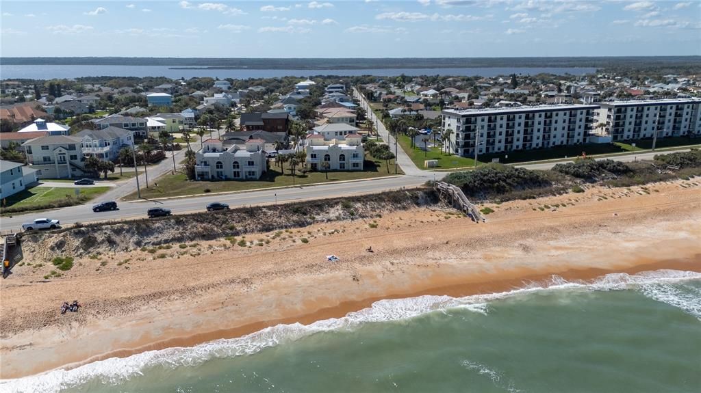 На продажу: $799,000 (3 спален, 2 ванн, 2216 Квадратных фут)