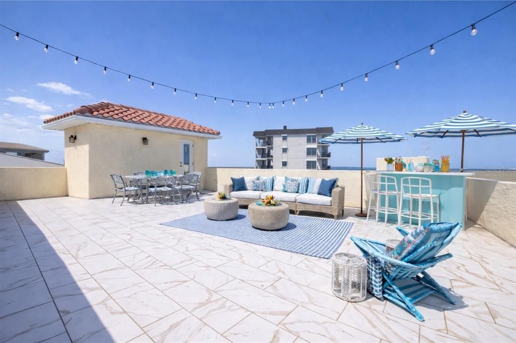 На продажу: $799,000 (3 спален, 2 ванн, 2216 Квадратных фут)