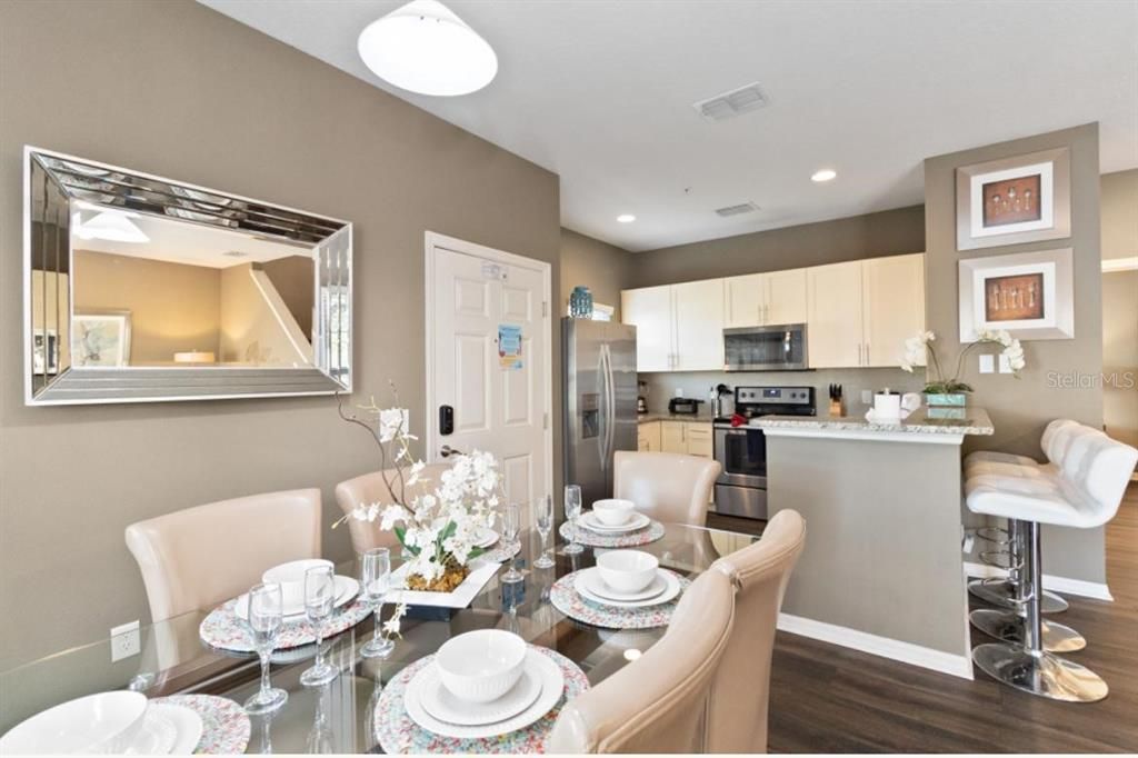 Active With Contract: $1,950 (4 beds, 3 baths, 1694 Square Feet)