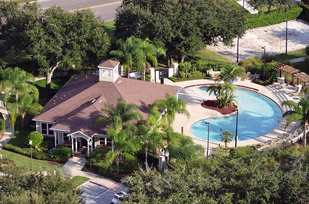 Active With Contract: $1,950 (4 beds, 3 baths, 1694 Square Feet)