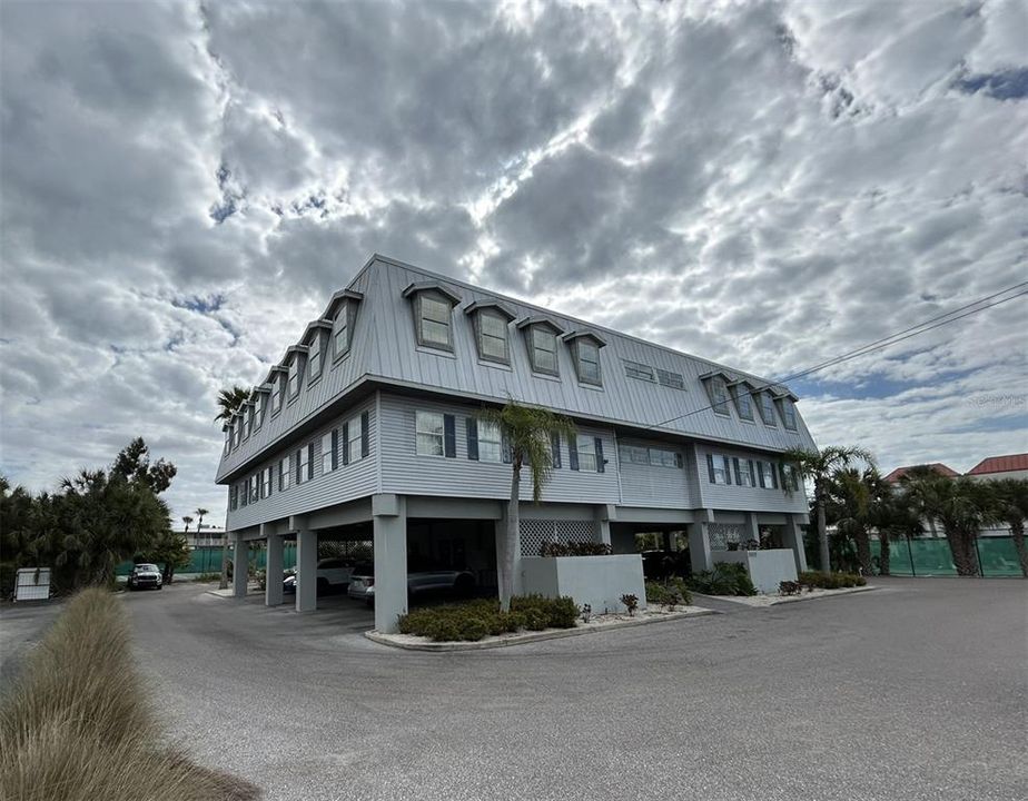 For Sale: $525,000 (0 beds, 0 baths, 0 Square Feet)
