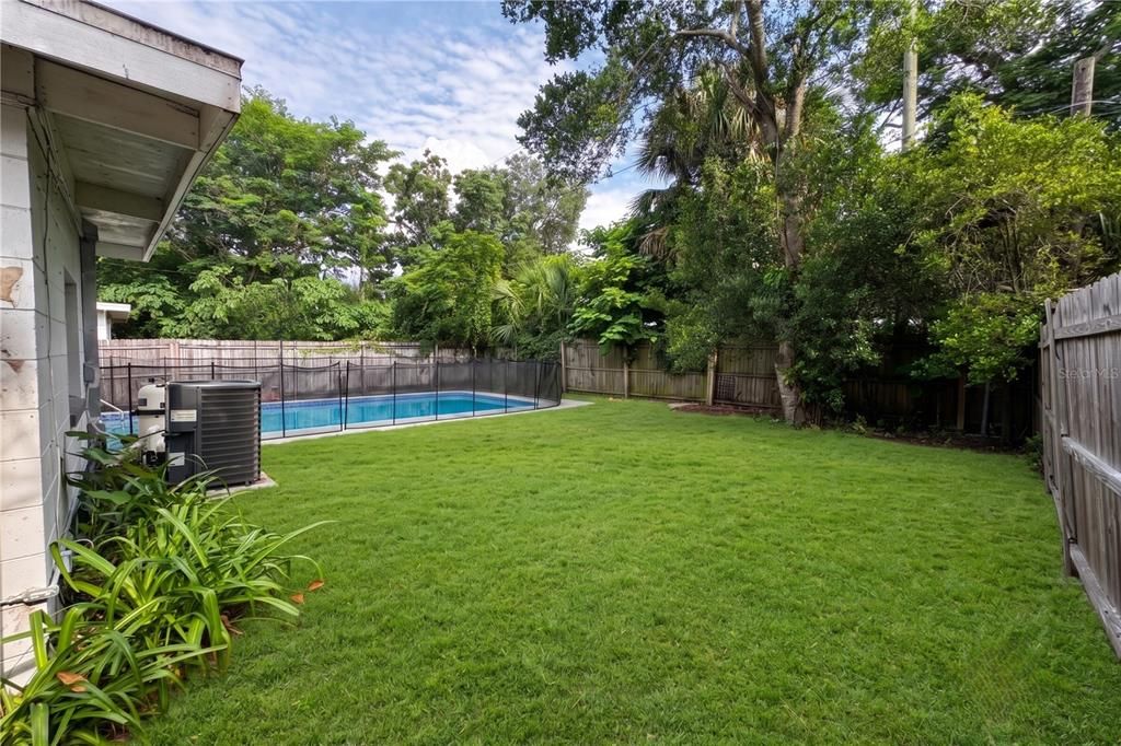For Sale: $549,900 (6 beds, 0 baths, 2018 Square Feet)