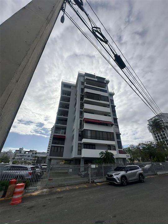 На продажу: $499,000 (2 спален, 1 ванн, 817 Квадратных фут)