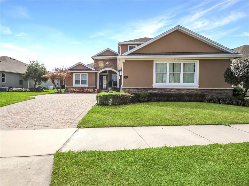For Rent: $4,600 (4 beds, 4 baths, 3510 Square Feet)