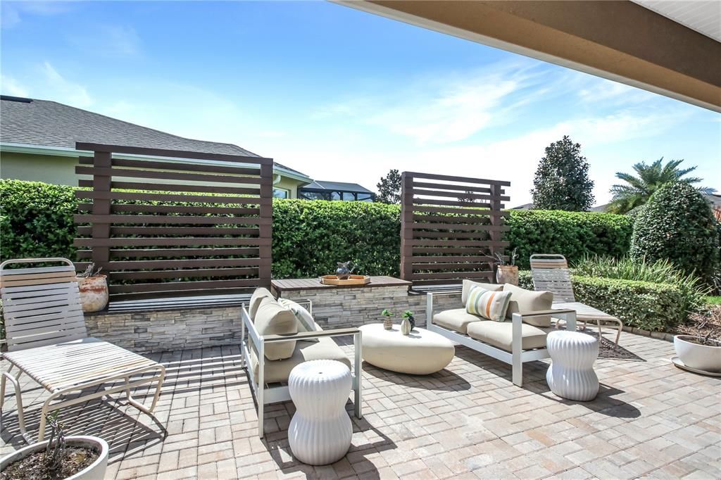 For Rent: $4,600 (4 beds, 4 baths, 3510 Square Feet)