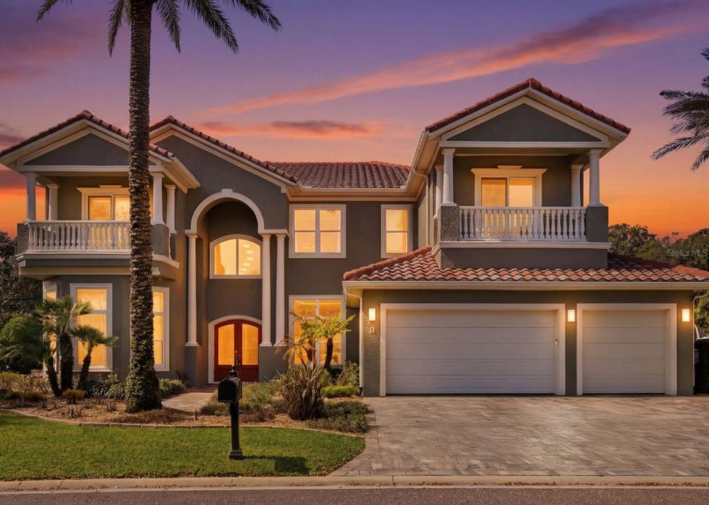 На продажу: $2,189,000 (6 спален, 6 ванн, 5798 Квадратных фут)