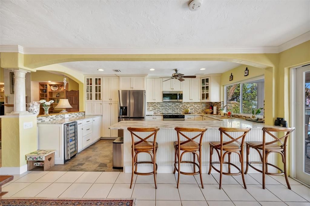 Active With Contract: $1,875,000 (4 beds, 3 baths, 2861 Square Feet)
