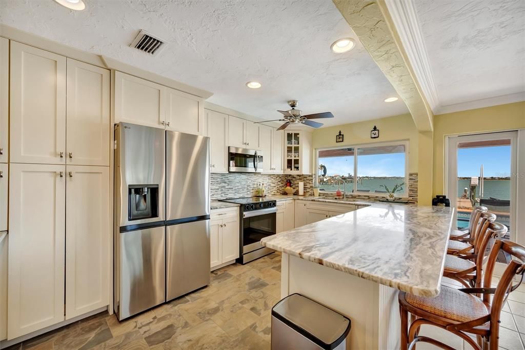 Active With Contract: $1,875,000 (4 beds, 3 baths, 2861 Square Feet)