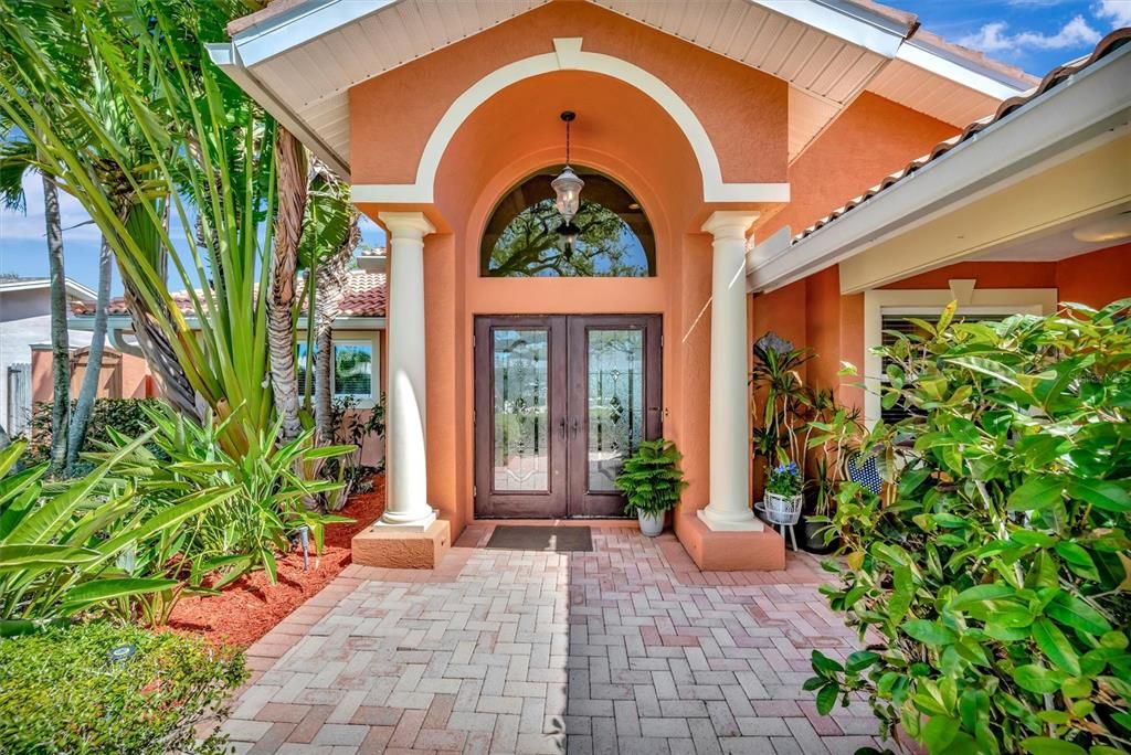 Active With Contract: $1,875,000 (4 beds, 3 baths, 2861 Square Feet)