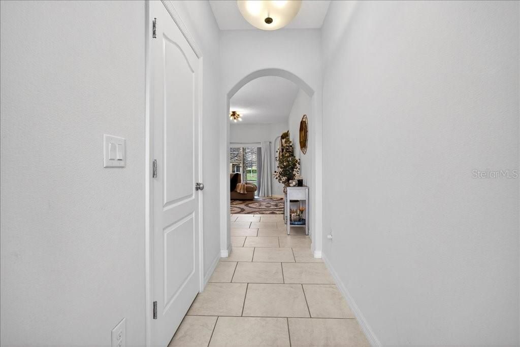 For Sale: $250,500 (3 beds, 2 baths, 1288 Square Feet)