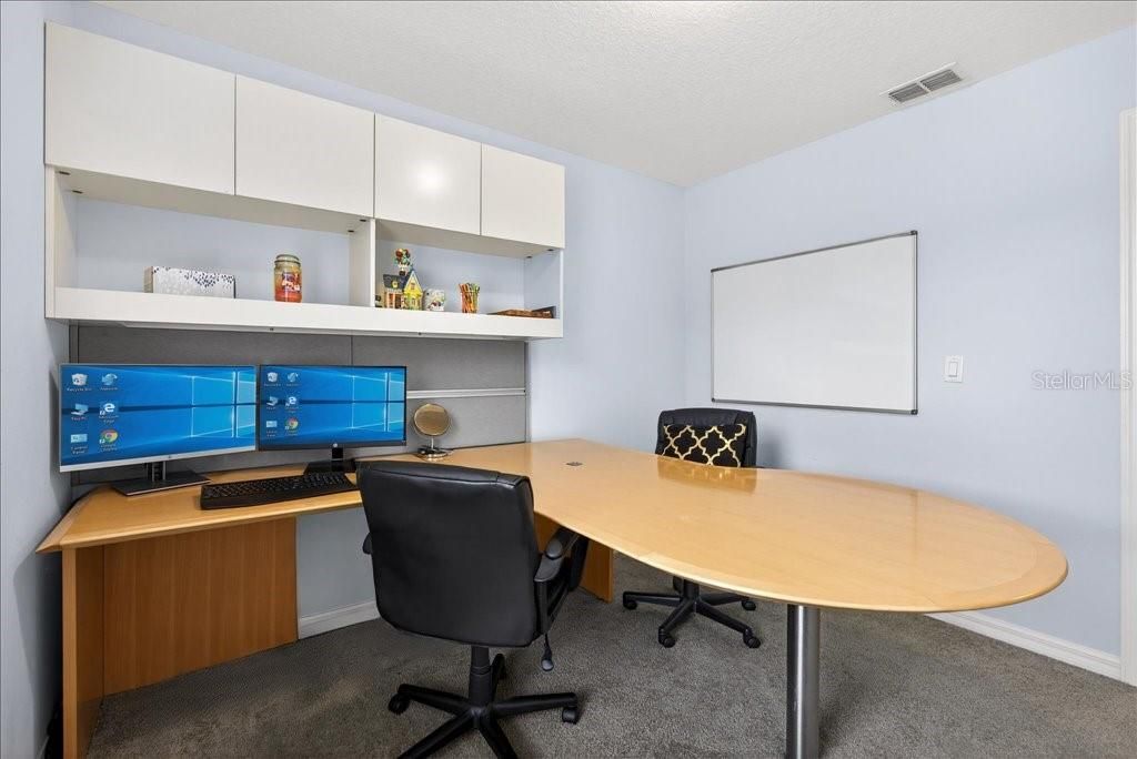 For Sale: $250,500 (3 beds, 2 baths, 1288 Square Feet)
