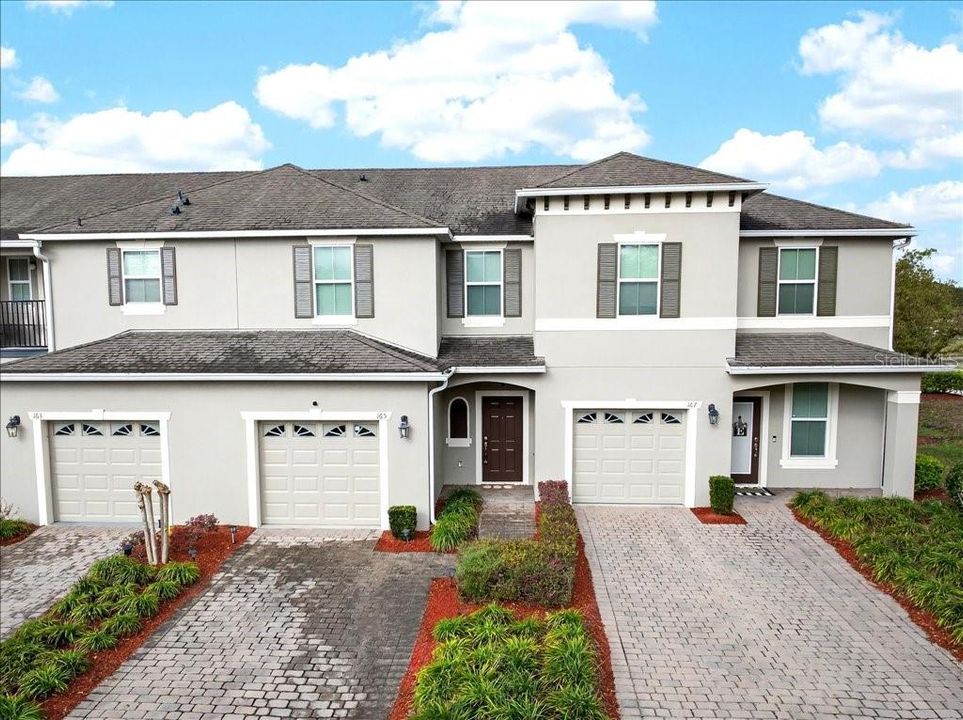 For Sale: $250,500 (3 beds, 2 baths, 1288 Square Feet)