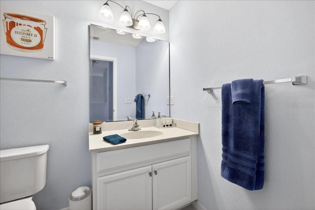 For Sale: $250,500 (3 beds, 2 baths, 1288 Square Feet)