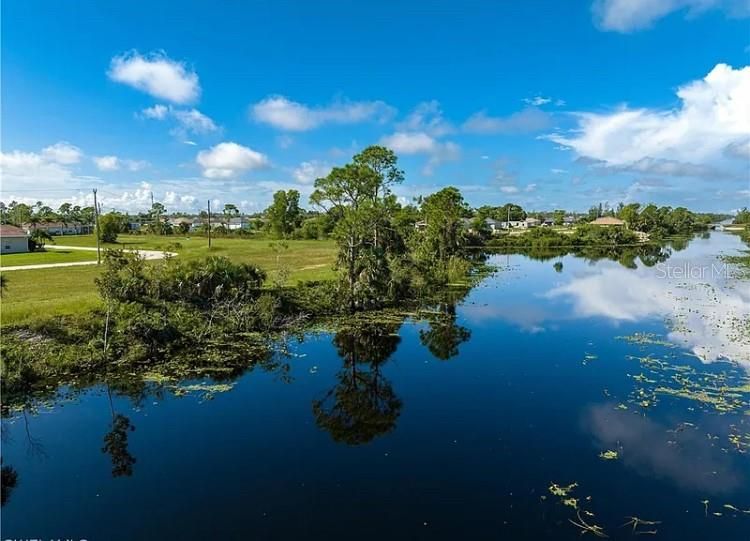 На продажу: $75,000 (0.28 acres)