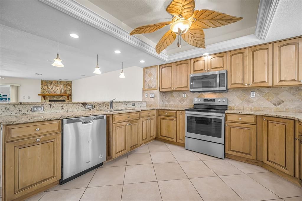 For Sale: $725,000 (3 beds, 2 baths, 1855 Square Feet)