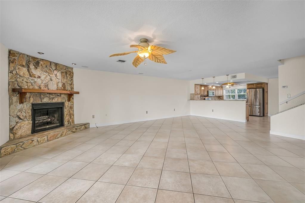 For Sale: $725,000 (3 beds, 2 baths, 1855 Square Feet)