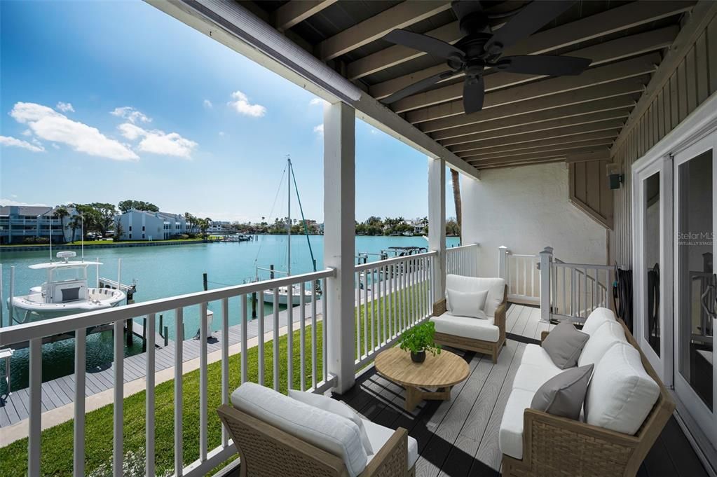 For Sale: $725,000 (3 beds, 2 baths, 1855 Square Feet)