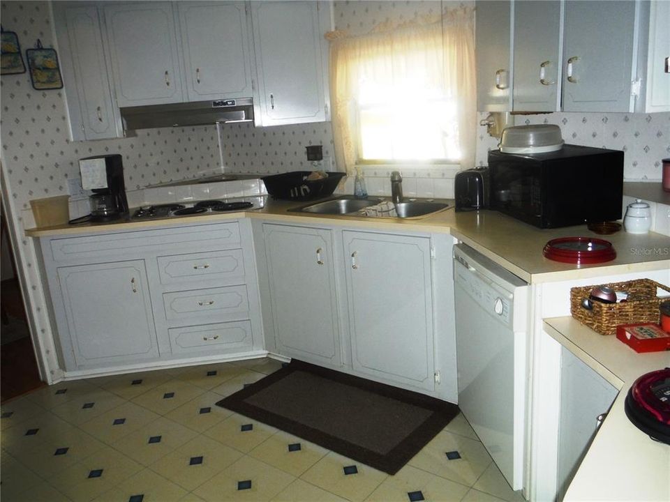Activo con contrato: $124,900 (2 camas, 2 baños, 1152 Pies cuadrados)