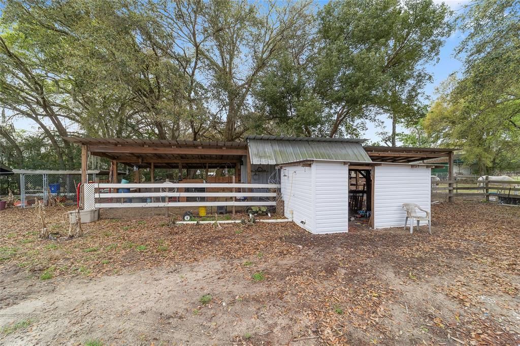 Activo con contrato: $349,000 (3 camas, 2 baños, 1684 Pies cuadrados)