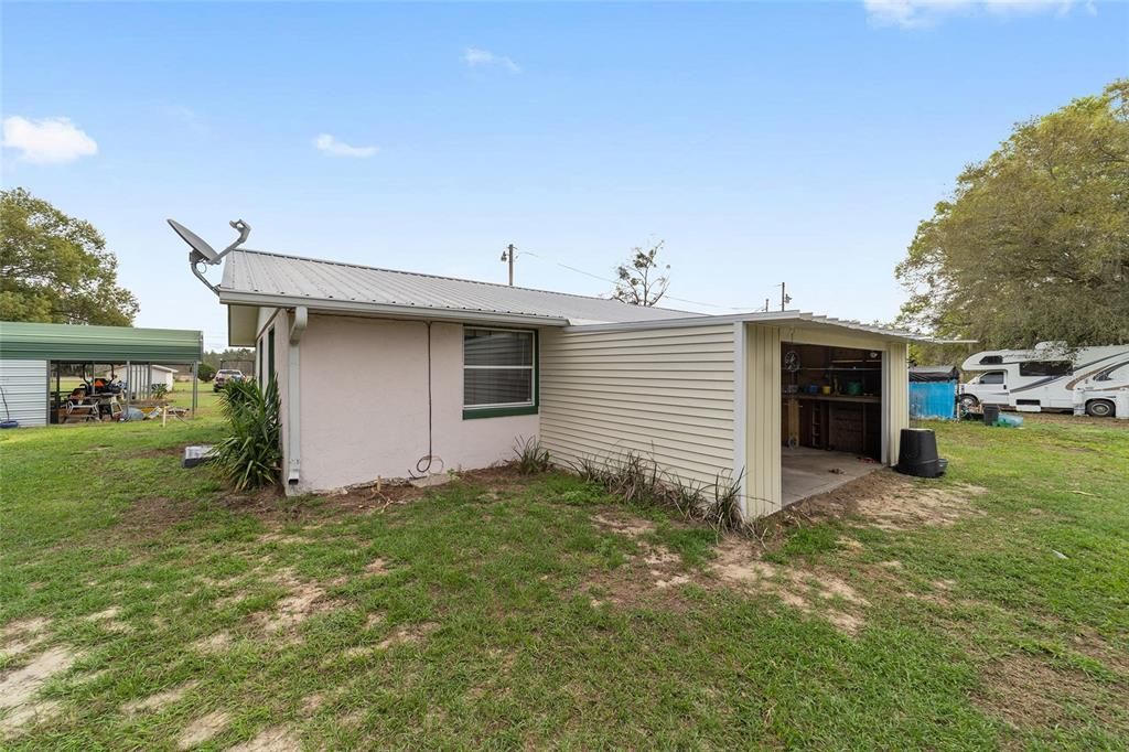 Activo con contrato: $349,000 (3 camas, 2 baños, 1684 Pies cuadrados)