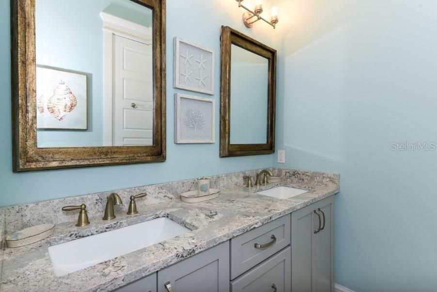 For Sale: $4,450,000 (6 beds, 6 baths, 3018 Square Feet)