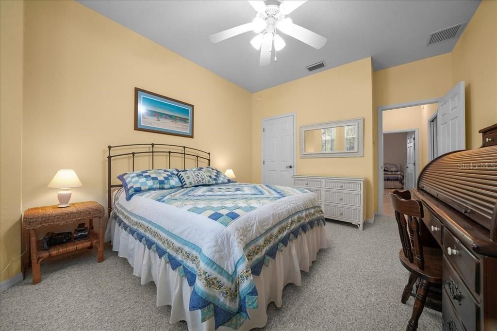 En Venta: $799,000 (3 camas, 2 baños, 2345 Pies cuadrados)