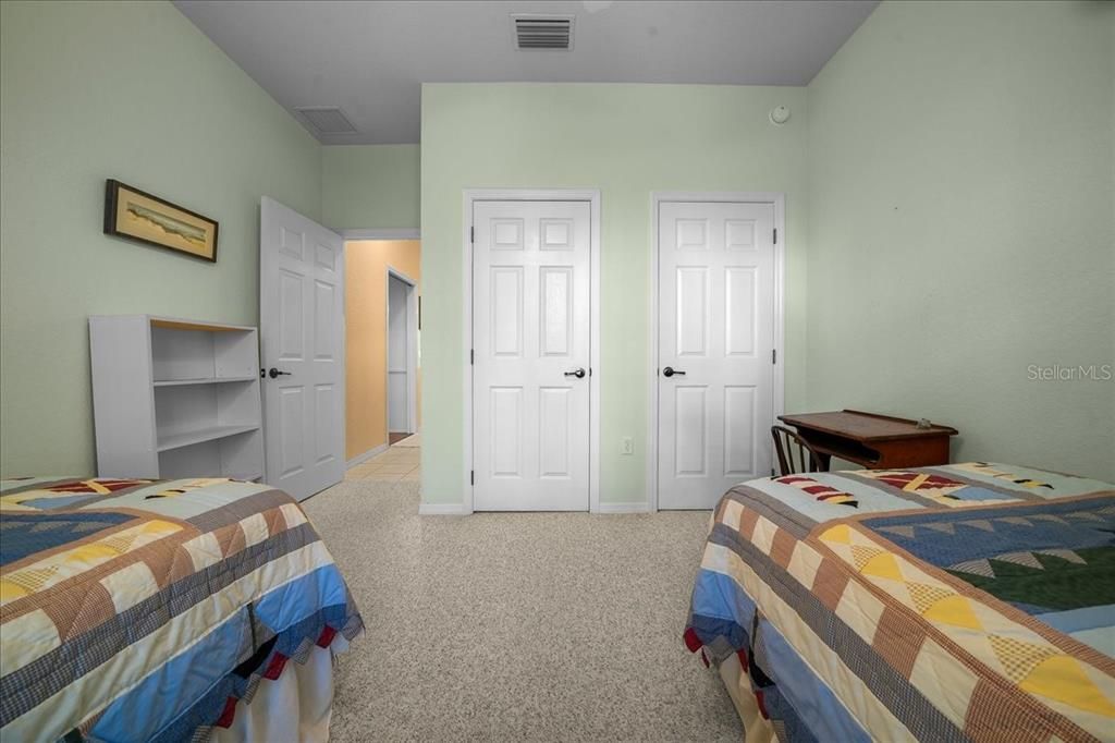 En Venta: $799,000 (3 camas, 2 baños, 2345 Pies cuadrados)