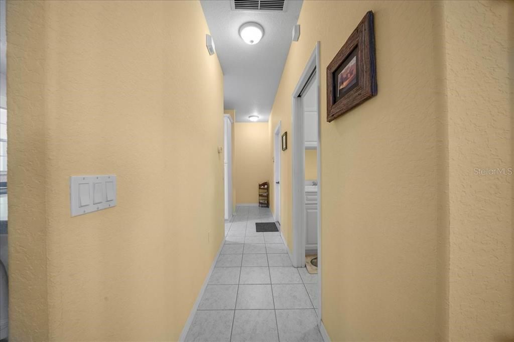 En Venta: $799,000 (3 camas, 2 baños, 2345 Pies cuadrados)