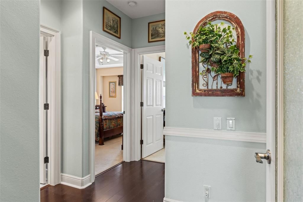 For Sale: $699,000 (3 beds, 2 baths, 2406 Square Feet)