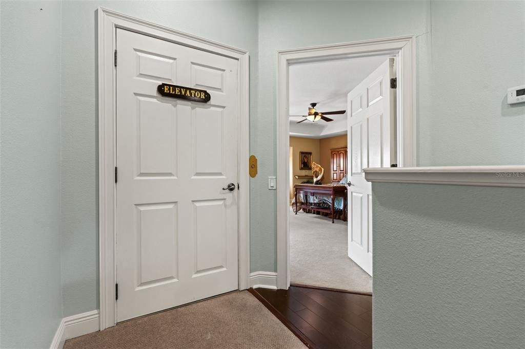 For Sale: $699,000 (3 beds, 2 baths, 2406 Square Feet)