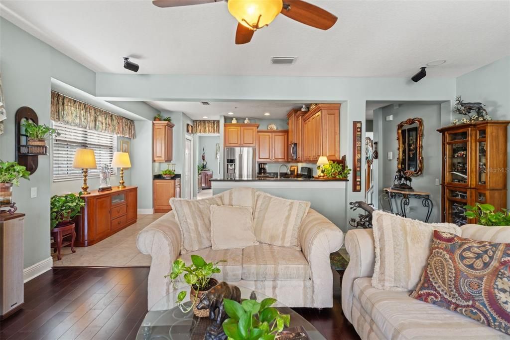 For Sale: $699,000 (3 beds, 2 baths, 2406 Square Feet)