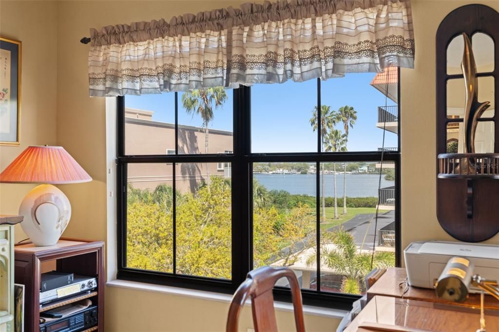 For Sale: $699,000 (3 beds, 2 baths, 2406 Square Feet)