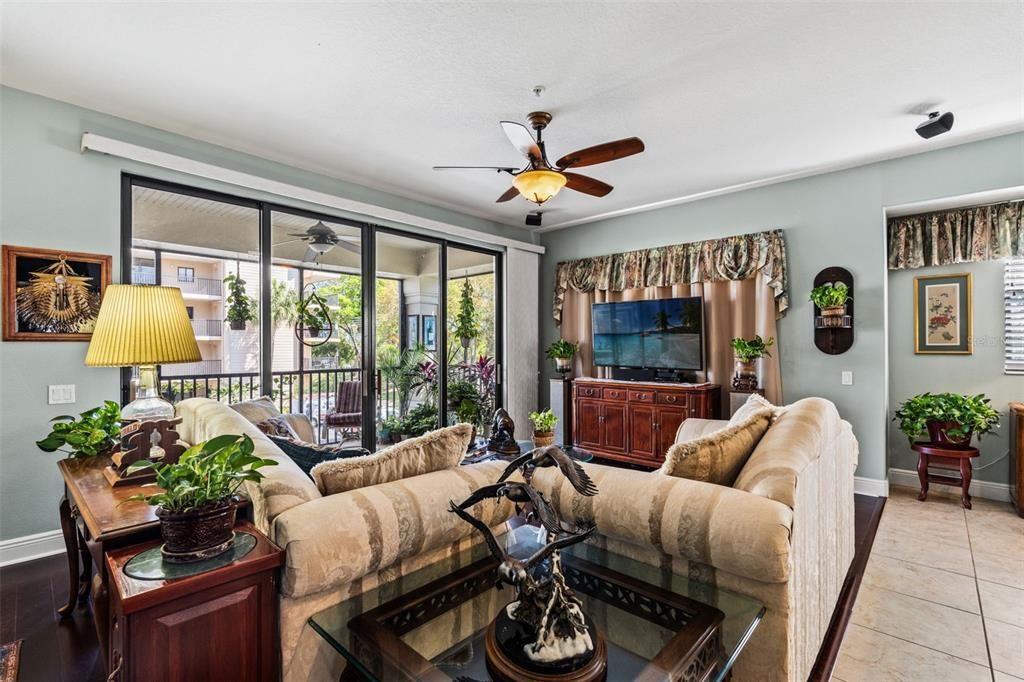 For Sale: $699,000 (3 beds, 2 baths, 2406 Square Feet)