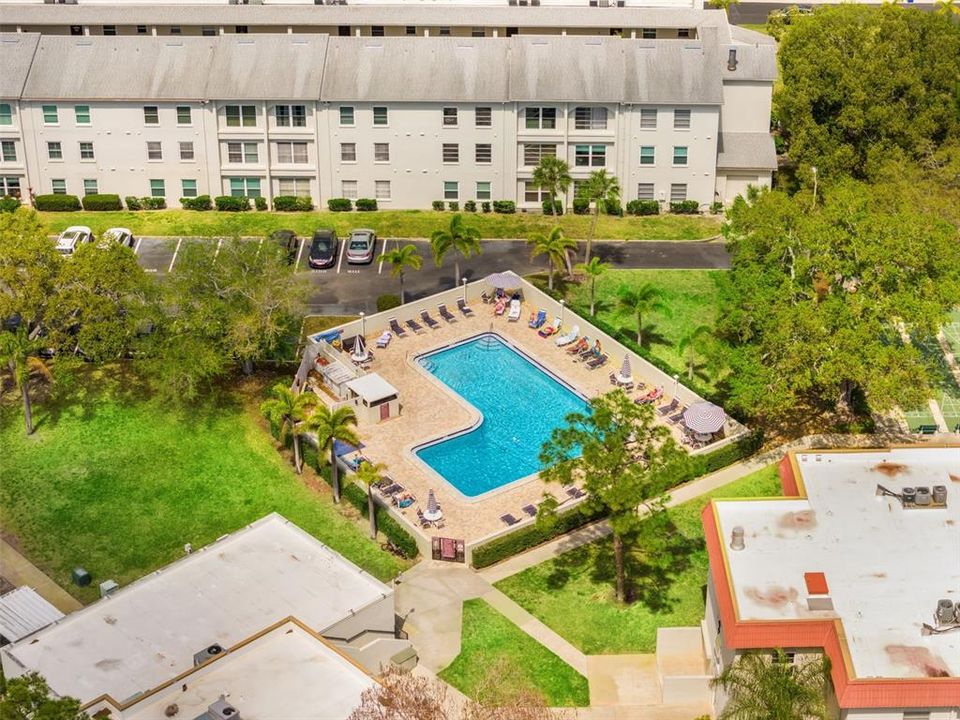 For Sale: $699,000 (3 beds, 2 baths, 2406 Square Feet)