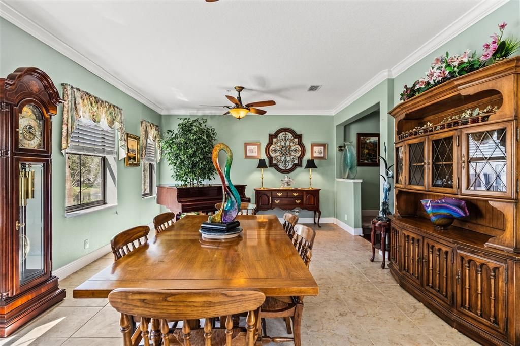 For Sale: $699,000 (3 beds, 2 baths, 2406 Square Feet)