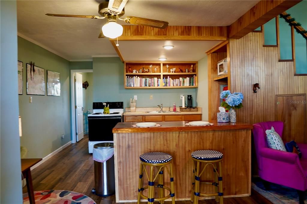 待售: $1,895,000 (3 贝兹, 2 浴室, 2957 平方英尺)