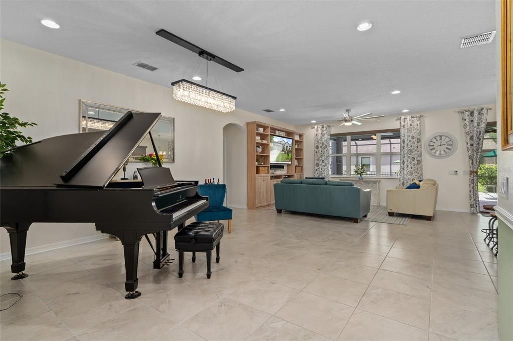 Active With Contract: $575,000 (4 beds, 3 baths, 3110 Square Feet)