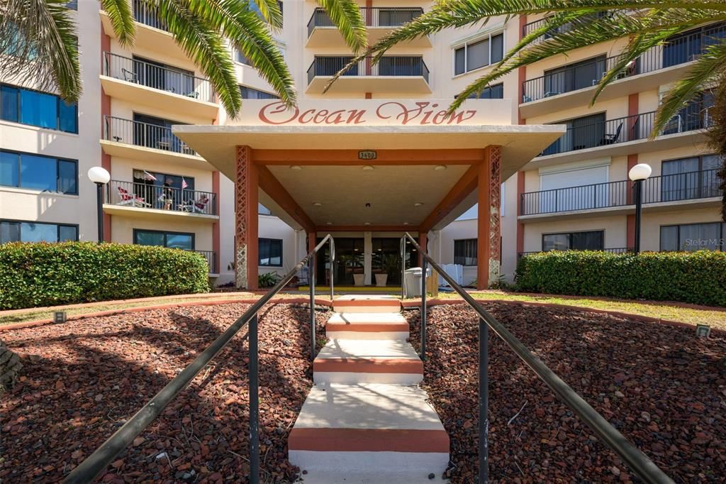 Recently Sold: $314,900 (2 beds, 2 baths, 1209 Square Feet)