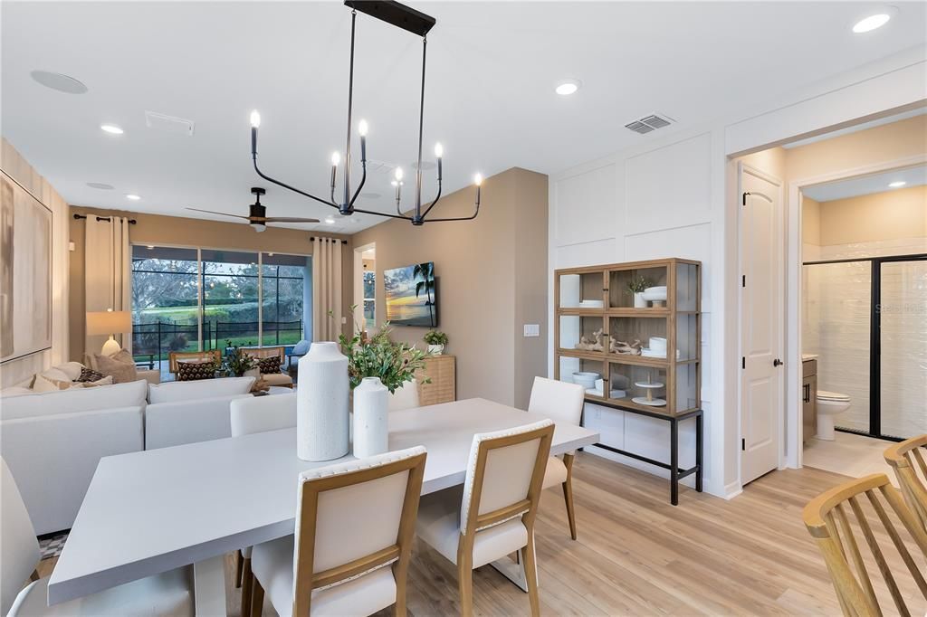 Active With Contract: $320,000 (2 beds, 2 baths, 1322 Square Feet)